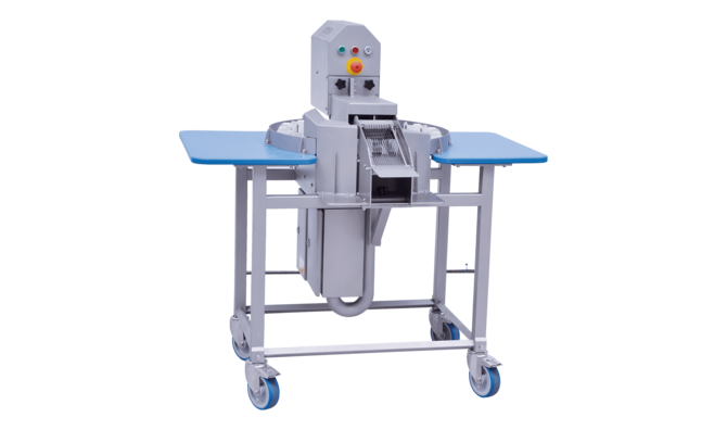 Scheibenschneidemaschine TONA-S von KRONEN zum Schneiden von Obst und Gemüse in exakte Scheiben mit einer Verarbeitungskapazität bis zu 1200 Produkte pro Stunde