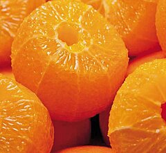 Oranges pelées automatiquement avec l’Orki18.
